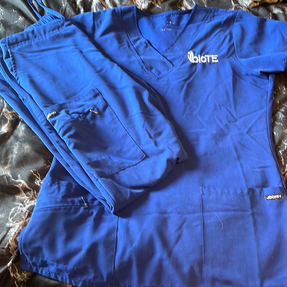 Scrubs